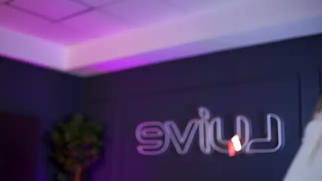 Snapshot of SiennaRuh chatting on November 28, 2025, 10:59 am SiennaRuh online show from November 28, 2025, 10:59 am