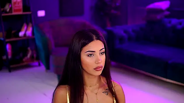 Snapshot of SiennaRuh chatting on November 2, 2025, 10:42 am SiennaRuh online show from November 2, 2025, 10:42 am