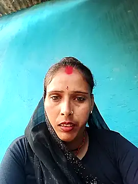 Snapshot of Arti13A chatting on February 3, 2026, 10:42 am Arti13A online show from February 3, 2026, 10:42 am