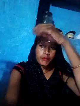 Snapshot of Arti13A chatting on September 22, 2025, 4:13 pm Arti13A online show from September 22, 2025, 4:13 pm