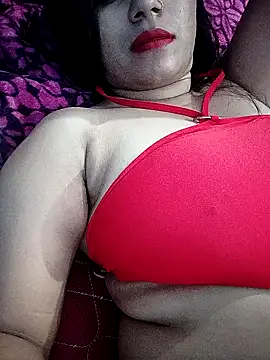 Snapshot of Lusty-radhika chatting on September 24, 2025, 11:17 am Lusty-radhika online show from September 24, 2025, 11:17 am