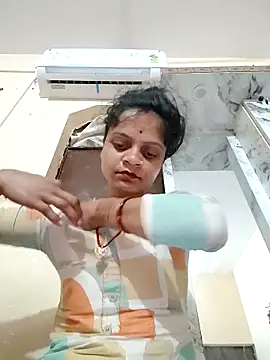 Sonam dhakad online show from February 19, 2026, 1:13 am