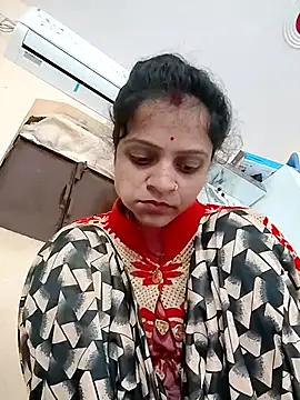 Sonam dhakad online show from November 17, 2025, 3:43 am