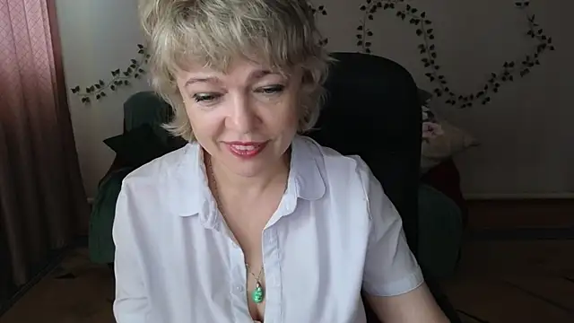 Rosette Pricky online show from June 3, 2026, 2:33 pm
