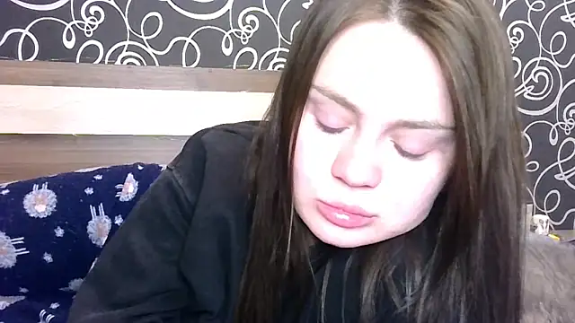 Bonny Candy online show from November 25, 2025, 2:23 am