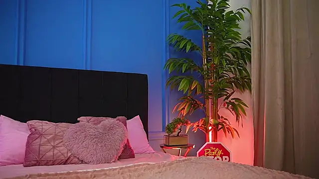 Snapshot of alexxisrae chatting on November 9, 2025, 4:05 am alexxisrae online show from November 9, 2025, 4:05 am