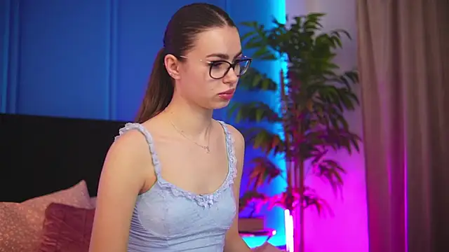 Snapshot of alexxisrae chatting on November 30, 2025, 4:13 am alexxisrae online show from November 30, 2025, 4:13 am