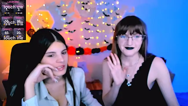 Snapshot of lizzie_boom chatting on October 26, 2025, 8:09 pm lizzie boom online show from October 26, 2025, 8:09 pm