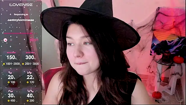 Snapshot of Sandra_Curly chatting on October 30, 2025, 8:17 pm Sandra Curly online show from October 30, 2025, 8:17 pm