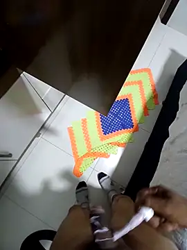 Snapshot of Palchocolate chatting on December 1, 2025, 1:01 pm Palchocolate online show from December 1, 2025, 1:01 pm