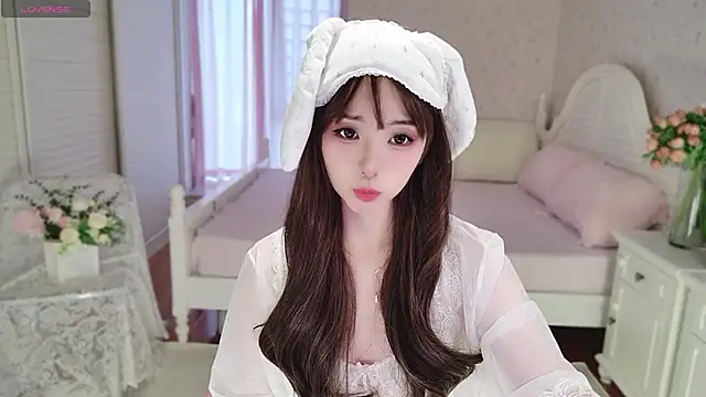 Snapshot of Bella-ox chatting on October 27, 2025, 5:30 am Bella-ox online show from October 27, 2025, 5:30 am