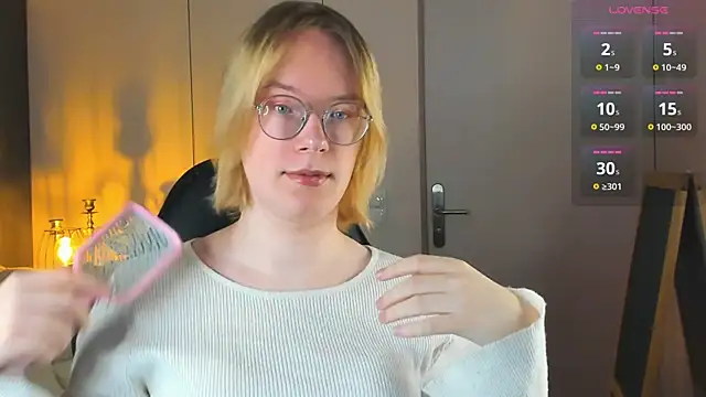 Snapshot of Amanda_Butlerr chatting on November 10, 2025, 10:42 am Amanda Butlerr online show from November 10, 2025, 10:42 am