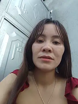 TinTim02 online show from May 14, 2026, 10:45 am