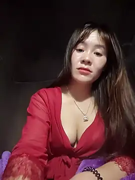 TinTim02 online show from April 17, 2026, 9:06 pm