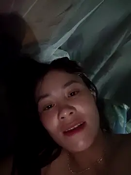 TinTim02 online show from May 6, 2026, 9:41 pm