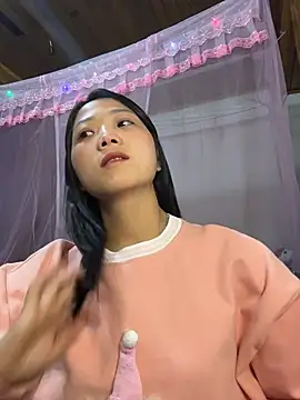 thaoyeuuu online show from November 20, 2025, 12:39 pm