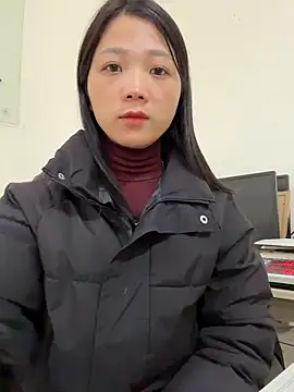 thaoyeuuu online show from November 18, 2025, 2:27 am