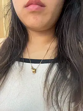 Snapshot of bunny_b4nny chatting on November 16, 2025, 4:01 pm bunny b4nny online show from November 16, 2025, 4:01 pm