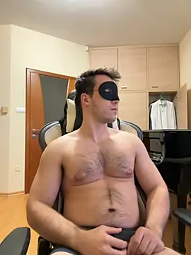 Snapshot of Raveman chatting on November 27, 2025, 5:24 pm Raveman online show from November 27, 2025, 5:24 pm