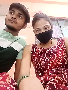 Roopacouple9 online show from October 18, 2025, 4:53 pm