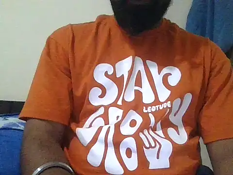 Snapshot of Horney_spidy chatting on December 16, 2025, 7:45 am Horney spidy online show from December 16, 2025, 7:45 am