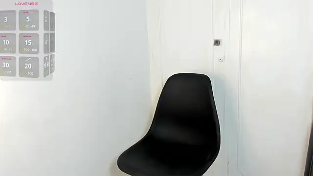 zarek lux online show from January 7, 2026, 2:55 pm