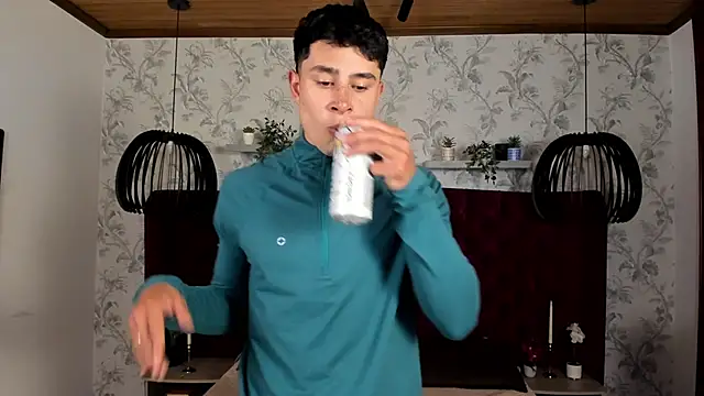 AustinJones  online show from March 23, 2026, 7:25 pm