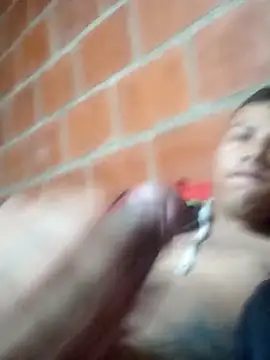 Snapshot of eldelmienbrogrueso chatting on December 4, 2025, 10:47 am eldelmienbrogrueso online show from December 4, 2025, 10:47 am