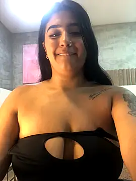 Snapshot of Miia_Parker chatting on November 27, 2025, 1:33 pm Miia Parker online show from November 27, 2025, 1:33 pm