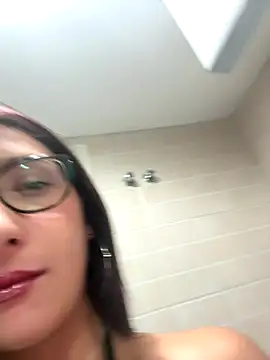 shory233 online show from September 27, 2025, 9:37 am