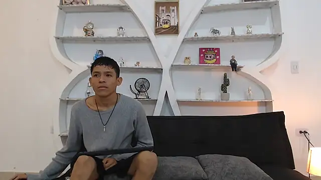 Snapshot of BEAUTY_BOYS1 chatting on December 4, 2025, 7:07 am BEAUTY BOYS1 online show from December 4, 2025, 7:07 am