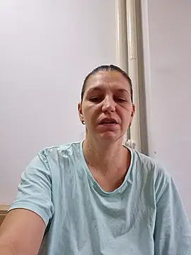 Snapshot of KamillaSpencer chatting on February 8, 2026, 11:30 am KamillaSpencer online show from February 8, 2026, 11:30 am