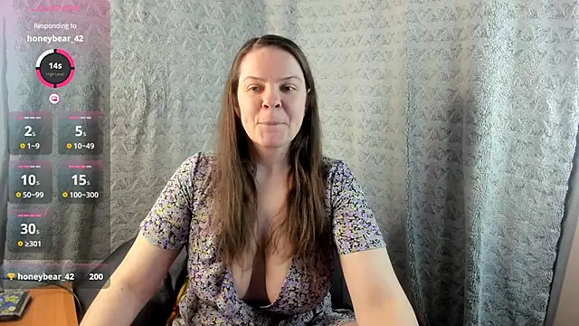 MiaLores online show from March 25, 2026, 9:08 am