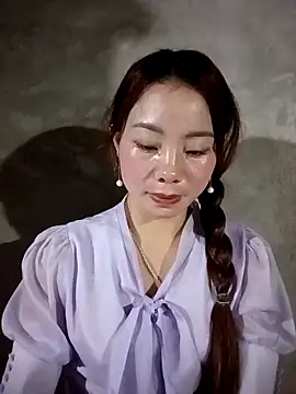 milo123-xx online show from February 14, 2026, 1:11 pm