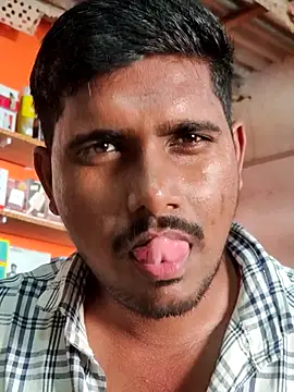 Markroco696 online show from November 4, 2025, 4:27 am