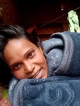 Snapshot of cute_diya_12 chatting on March 16, 2026, 1:35 am cute diya 12 online show from March 16, 2026, 1:35 am