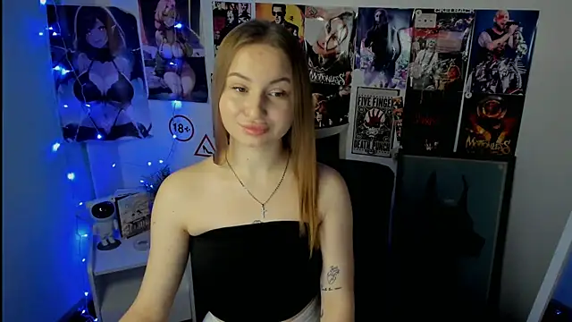 Snapshot of Rose_se chatting on October 26, 2025, 7:20 am Rose se online show from October 26, 2025, 7:20 am