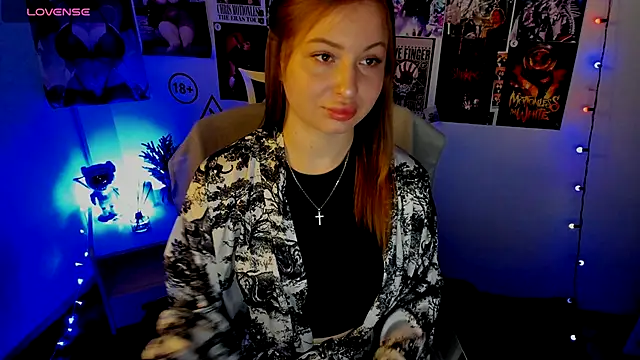 Snapshot of Rose_se chatting on September 29, 2025, 6:53 am Rose se online show from September 29, 2025, 6:53 am