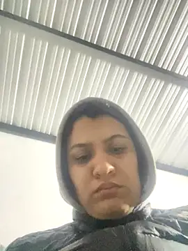 Snapshot of Madyson94 chatting on November 19, 2025, 10:59 am Madyson94 online show from November 19, 2025, 10:59 am