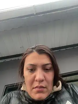 Snapshot of Madyson94 chatting on December 2, 2025, 11:23 am Madyson94 online show from December 2, 2025, 11:23 am