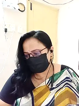 Snapshot of Ananya_flower chatting on November 5, 2025, 3:04 pm Ananya flower online show from November 5, 2025, 3:04 pm