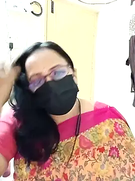 Snapshot of Ananya_flower chatting on October 27, 2025, 6:14 am Ananya flower online show from October 27, 2025, 6:14 am