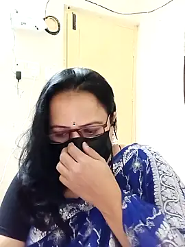 Snapshot of Ananya_flower chatting on November 12, 2025, 4:00 pm Ananya flower online show from November 12, 2025, 4:00 pm