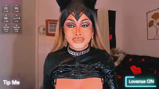 Snapshot of MeduzaCampbell chatting on November 3, 2025, 11:03 am MeduzaCampbell online show from November 3, 2025, 11:03 am