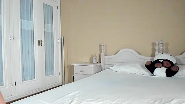 Snapshot of suzysuza chatting on October 3, 2025, 3:02 pm suzysuza online show from October 3, 2025, 3:02 pm