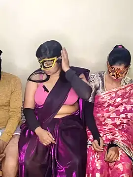 Hot modal online show from December 22, 2025, 4:51 pm