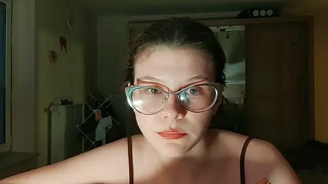 LaVostraDorothy online show from June 9, 2026, 7:26 pm