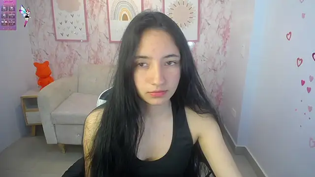 Snapshot of Kylie_ch1 chatting on November 26, 2025, 3:28 am Kylie ch1 online show from November 26, 2025, 3:28 am