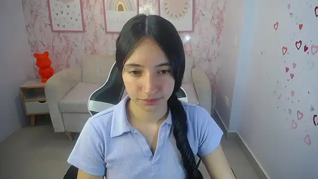 Snapshot of Kylie_ch1 chatting on November 23, 2025, 10:36 am Kylie ch1 online show from November 23, 2025, 10:36 am