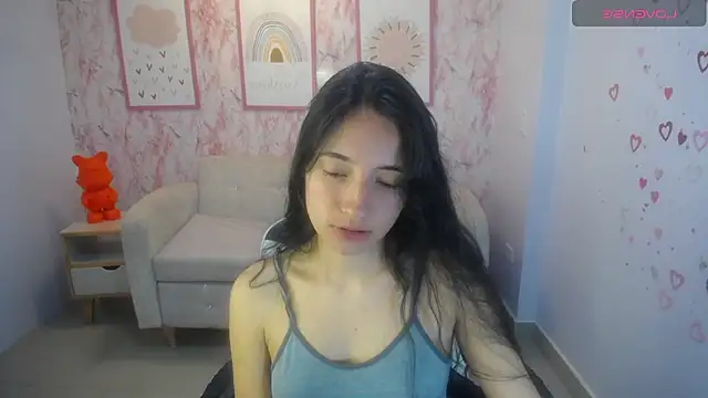 Snapshot of Kylie_ch1 chatting on October 8, 2025, 11:01 am Kylie ch1 online show from October 8, 2025, 11:01 am